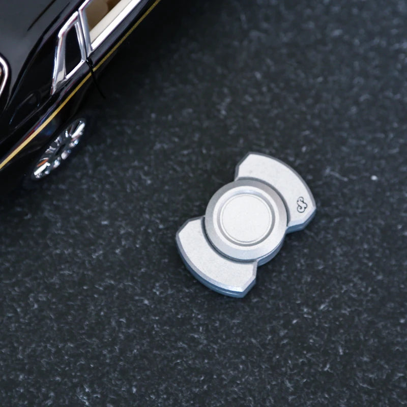 Magnetic Clicking Fidget Spinner